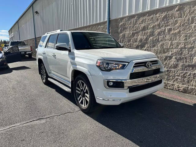 2023 Toyota 4Runner Limited 4WD photo