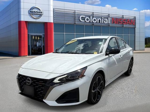 2023 Nissan Altima 2.5 SR AWD photo