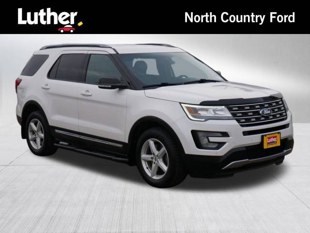 2016 Ford Explorer XLT 4WD photo