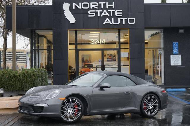 2016 Porsche 911 Carrera S RWD photo