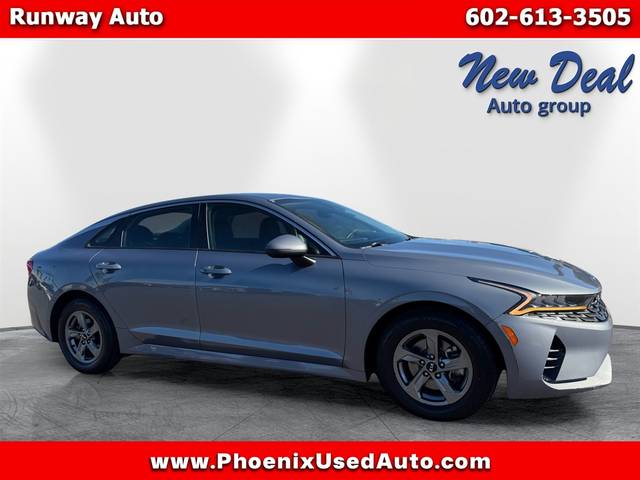 2021 Kia K5 LXS FWD photo