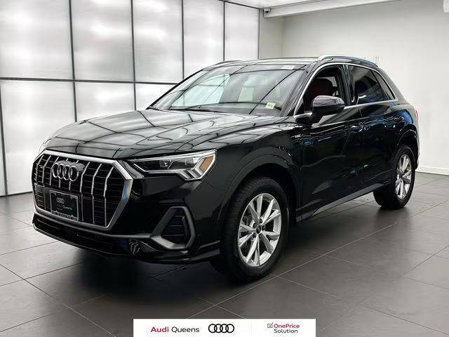 2023 Audi Q3 S line Premium AWD photo