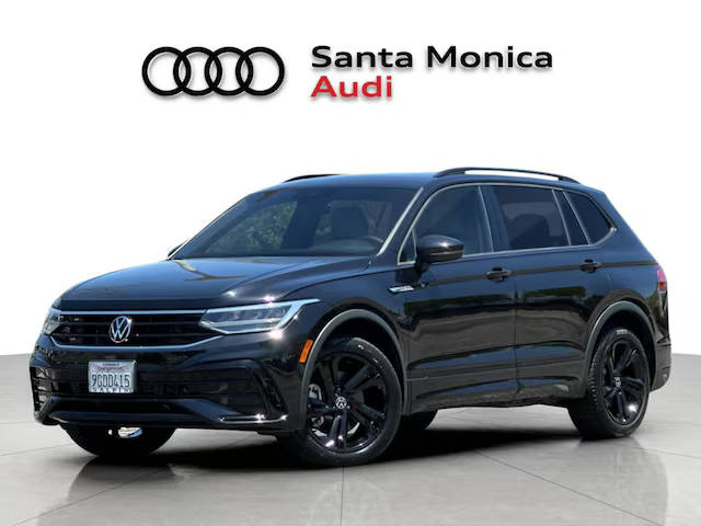 2023 Volkswagen Tiguan SE R-Line Black FWD photo