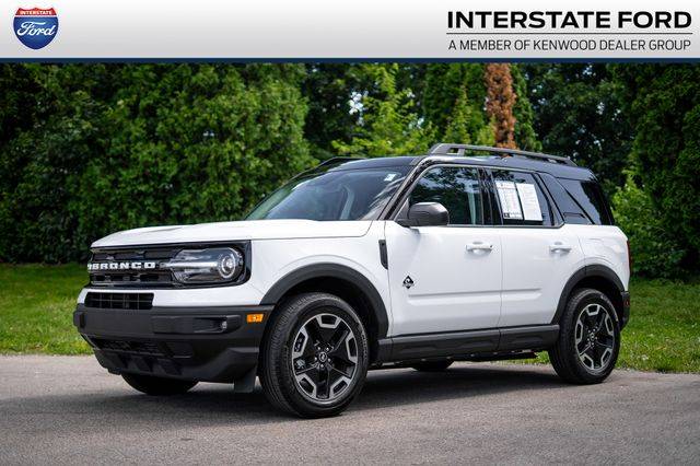 2023 Ford Bronco Sport Outer Banks 4WD photo