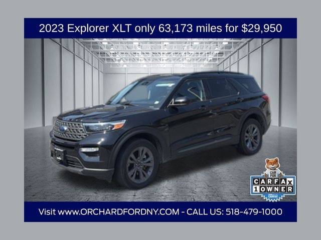 2023 Ford Explorer XLT 4WD photo