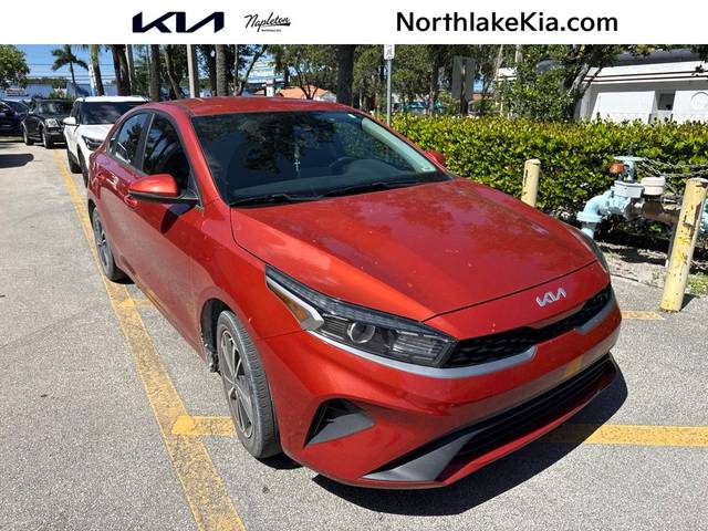 2023 Kia Forte LXS FWD photo