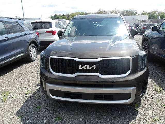 2023 Kia Telluride EX AWD photo