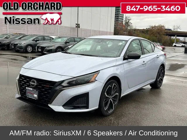 2023 Nissan Altima 2.5 SR AWD photo