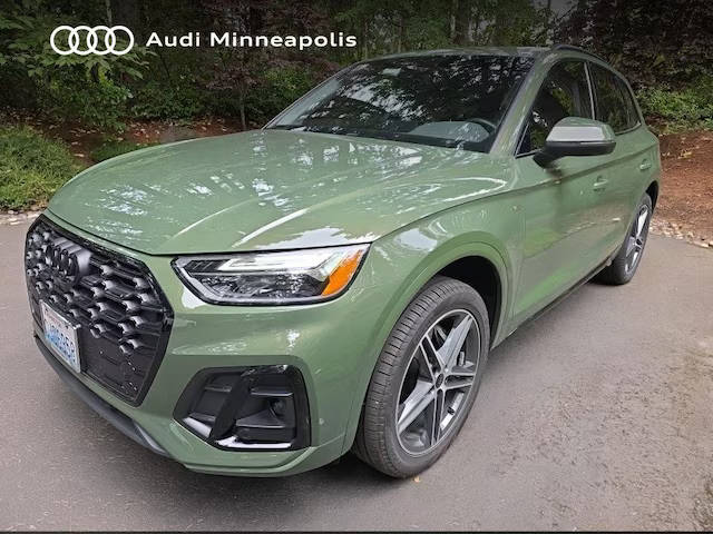 2023 Audi Q5 S line Premium Plus AWD photo
