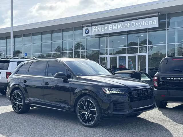 2023 Audi Q7 Prestige AWD photo