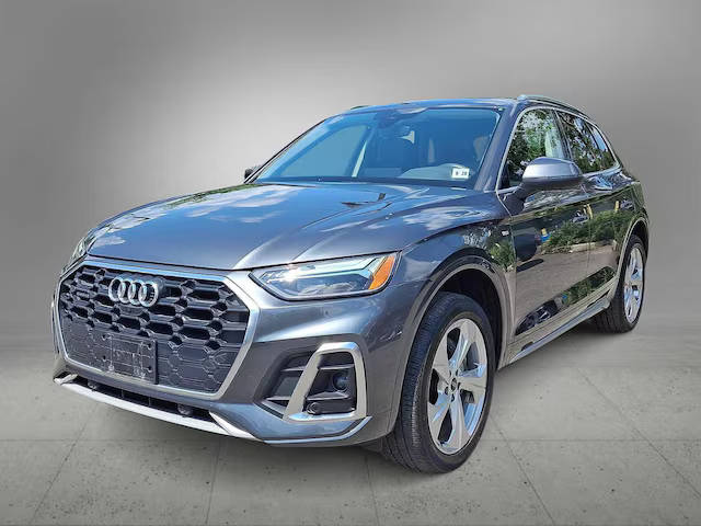 2023 Audi Q5 S line Premium Plus AWD photo