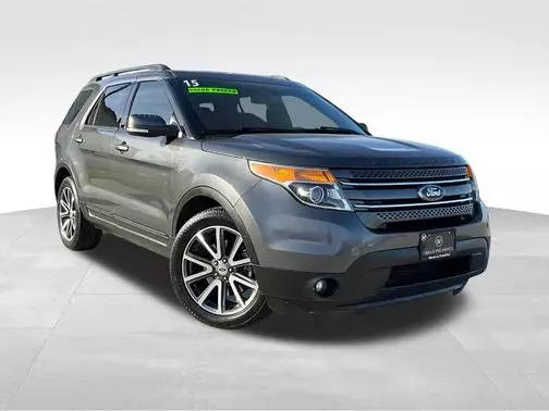 2015 Ford Explorer XLT FWD photo