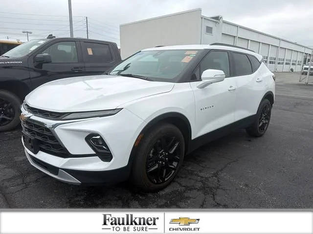 2023 Chevrolet Blazer LT AWD photo