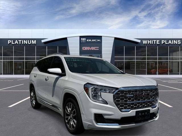 2023 GMC Terrain Denali AWD photo