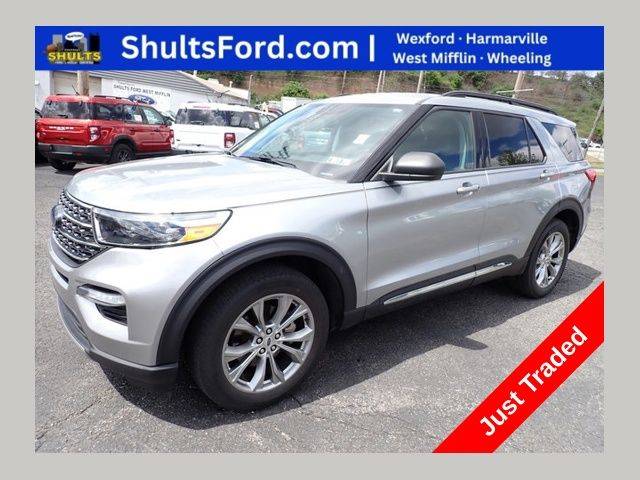 2023 Ford Explorer XLT 4WD photo