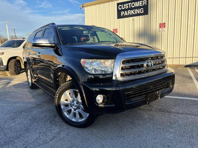 2015 Toyota Sequoia Platinum 4WD photo