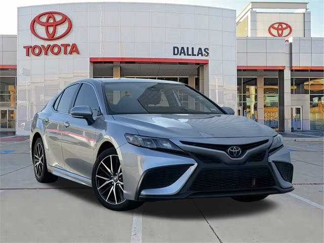 2023 Toyota Camry SE FWD photo