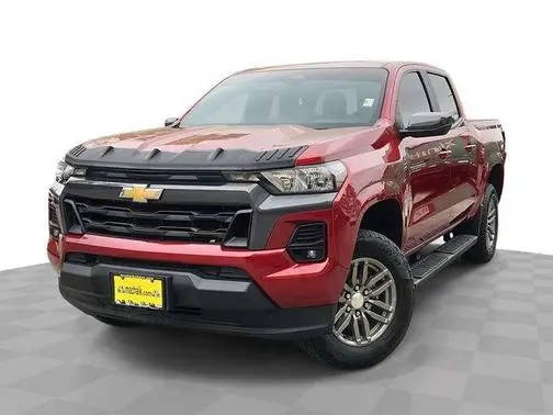 2023 Chevrolet Colorado 2WD LT RWD photo