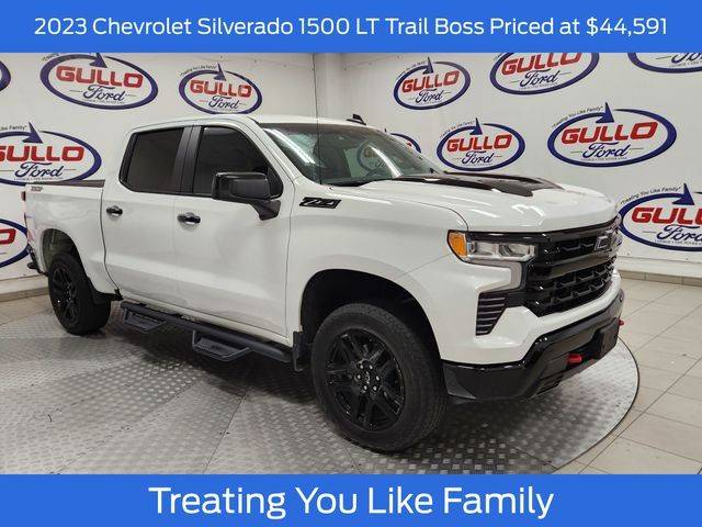 2023 Chevrolet Silverado 1500 LT Trail Boss 4WD photo