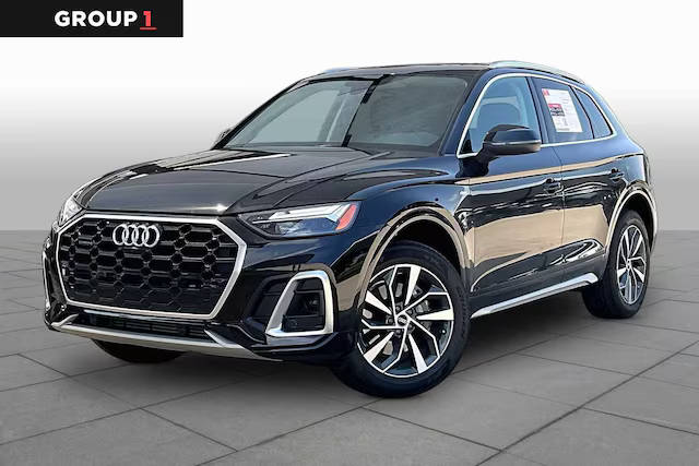 2023 Audi Q5 S line Premium Plus AWD photo