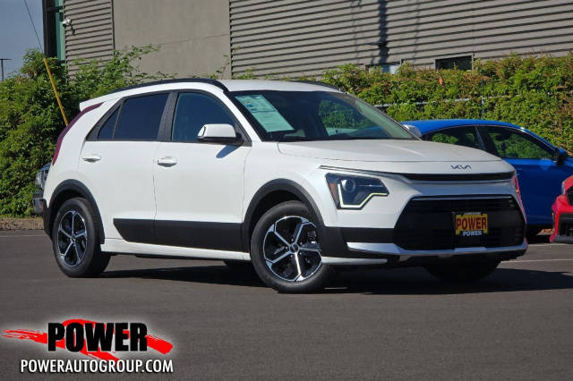 2023 Kia Niro EX FWD photo