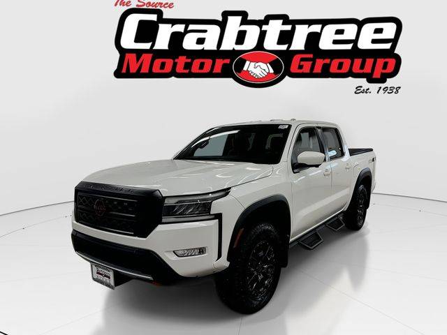 2023 Nissan Frontier PRO-4X 4WD photo