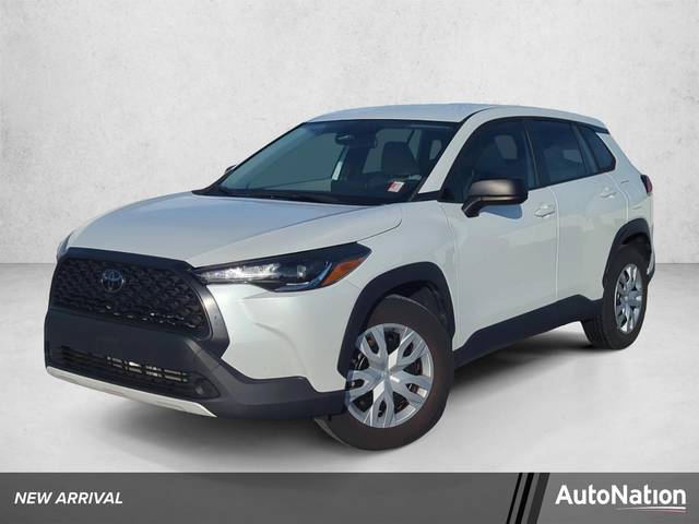 2023 Toyota Corolla Cross L FWD photo
