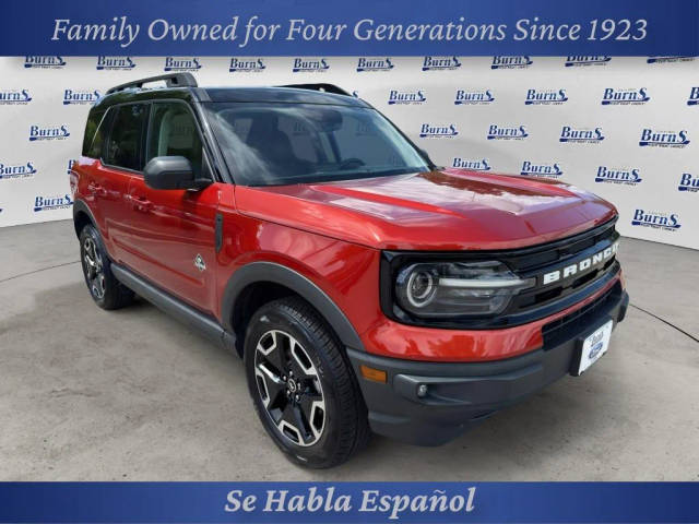 2023 Ford Bronco Sport Outer Banks 4WD photo