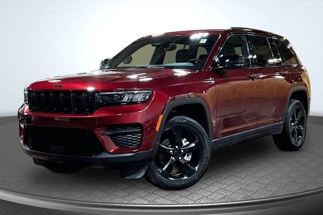 2023 Jeep Grand Cherokee Altitude 4WD photo