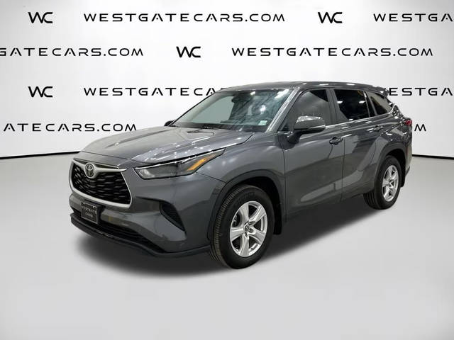 2023 Toyota Highlander L AWD photo