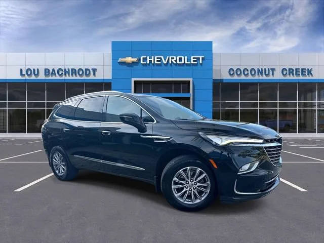 2023 Buick Enclave Essence FWD photo