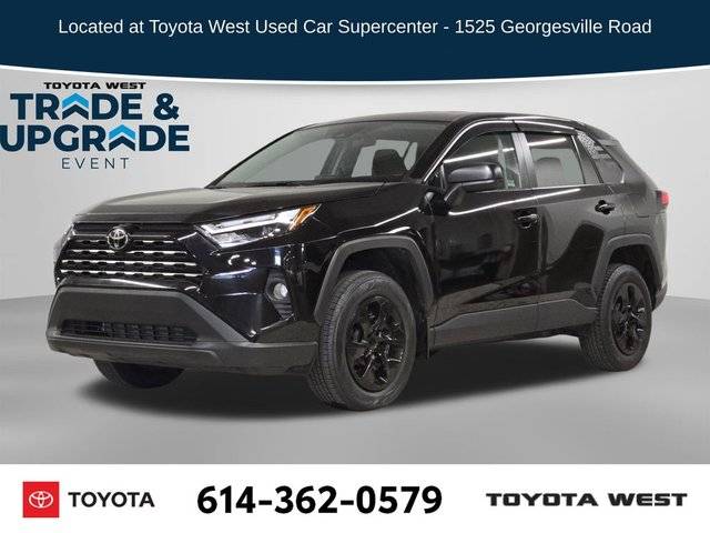 2023 Toyota RAV4 LE FWD photo