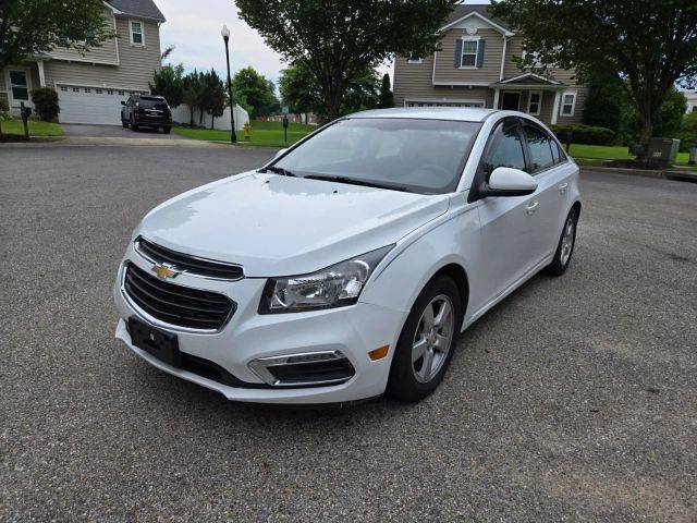 2015 Chevrolet Cruze LT FWD photo