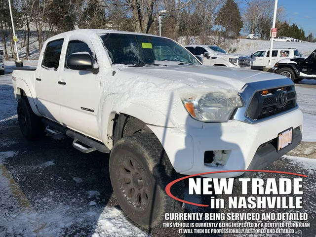 2015 Toyota Tacoma  4WD photo