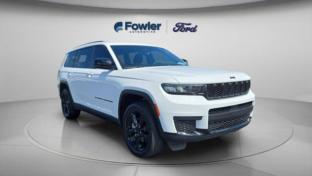 2023 Jeep Grand Cherokee L Altitude 4WD photo