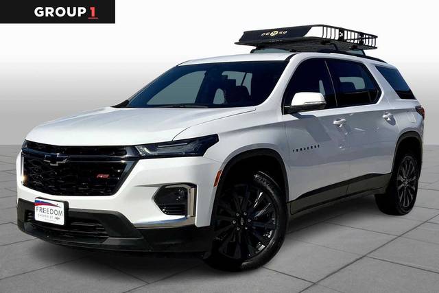 2023 Chevrolet Traverse RS FWD photo