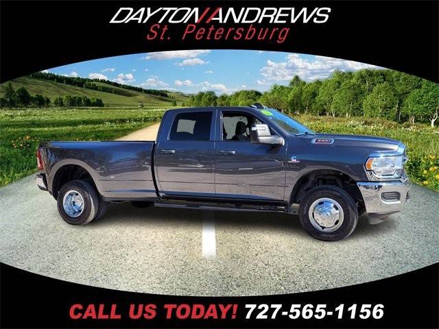 2023 Ram 3500 Tradesman 4WD photo