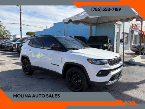 2023 Jeep Compass Altitude 4WD photo