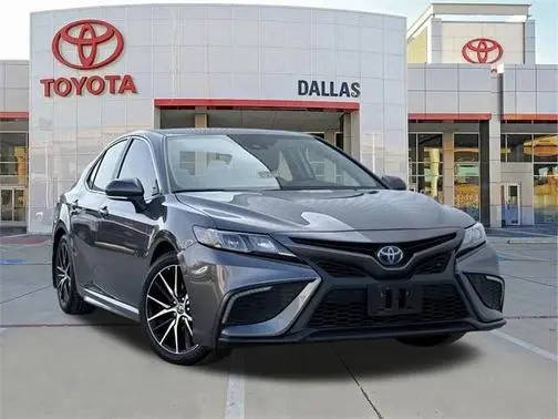 2023 Toyota Camry Hybrid SE FWD photo