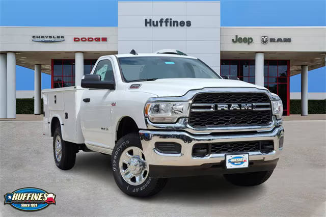 2022 Ram 3500 Tradesman 4WD photo