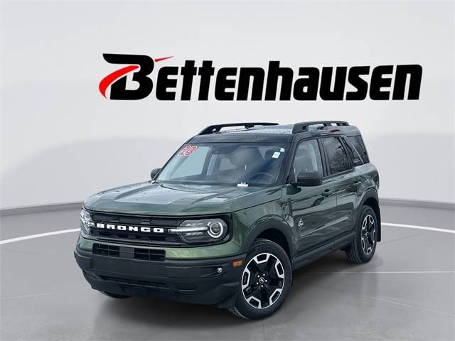 2023 Ford Bronco Sport Outer Banks 4WD photo