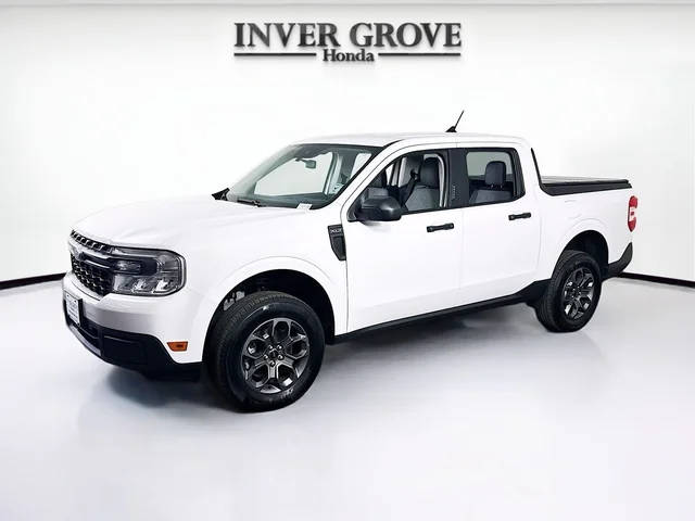 2023 Ford Maverick XLT AWD photo
