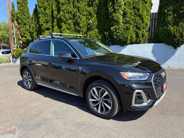 2023 Audi Q5 S line Premium Plus AWD photo