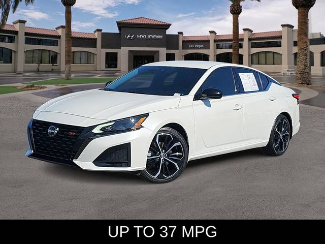 2023 Nissan Altima 2.5 SR FWD photo