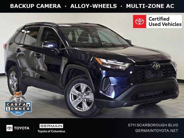 2023 Toyota RAV4 XLE FWD photo