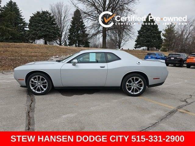 2023 Dodge Challenger SXT AWD photo
