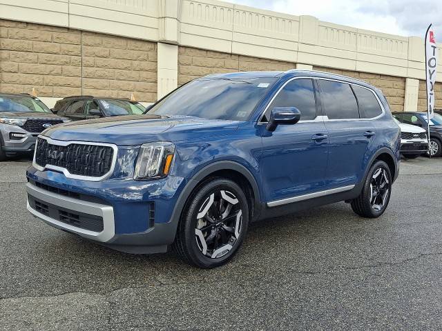2023 Kia Telluride EX AWD photo