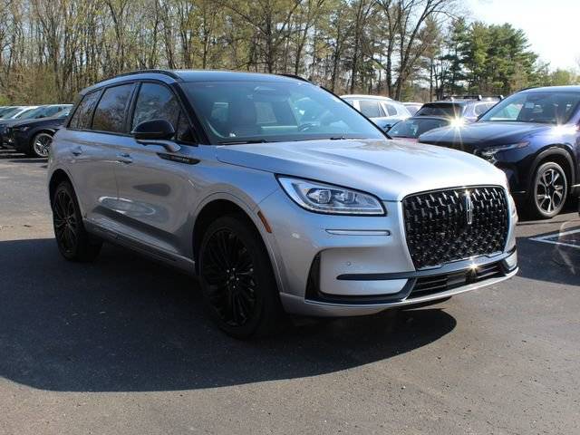 2023 Lincoln Corsair Reserve AWD photo