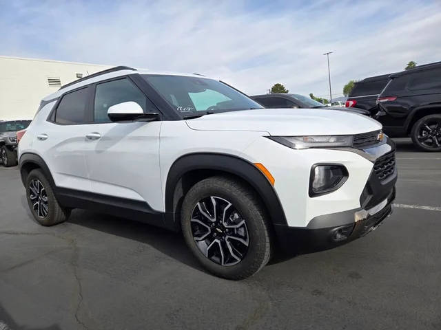 2023 Chevrolet TrailBlazer ACTIV FWD photo