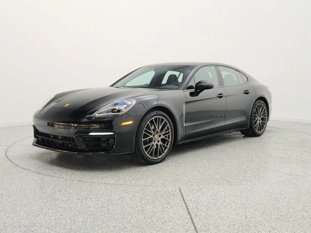 2023 Porsche Panamera Platinum Edition RWD photo